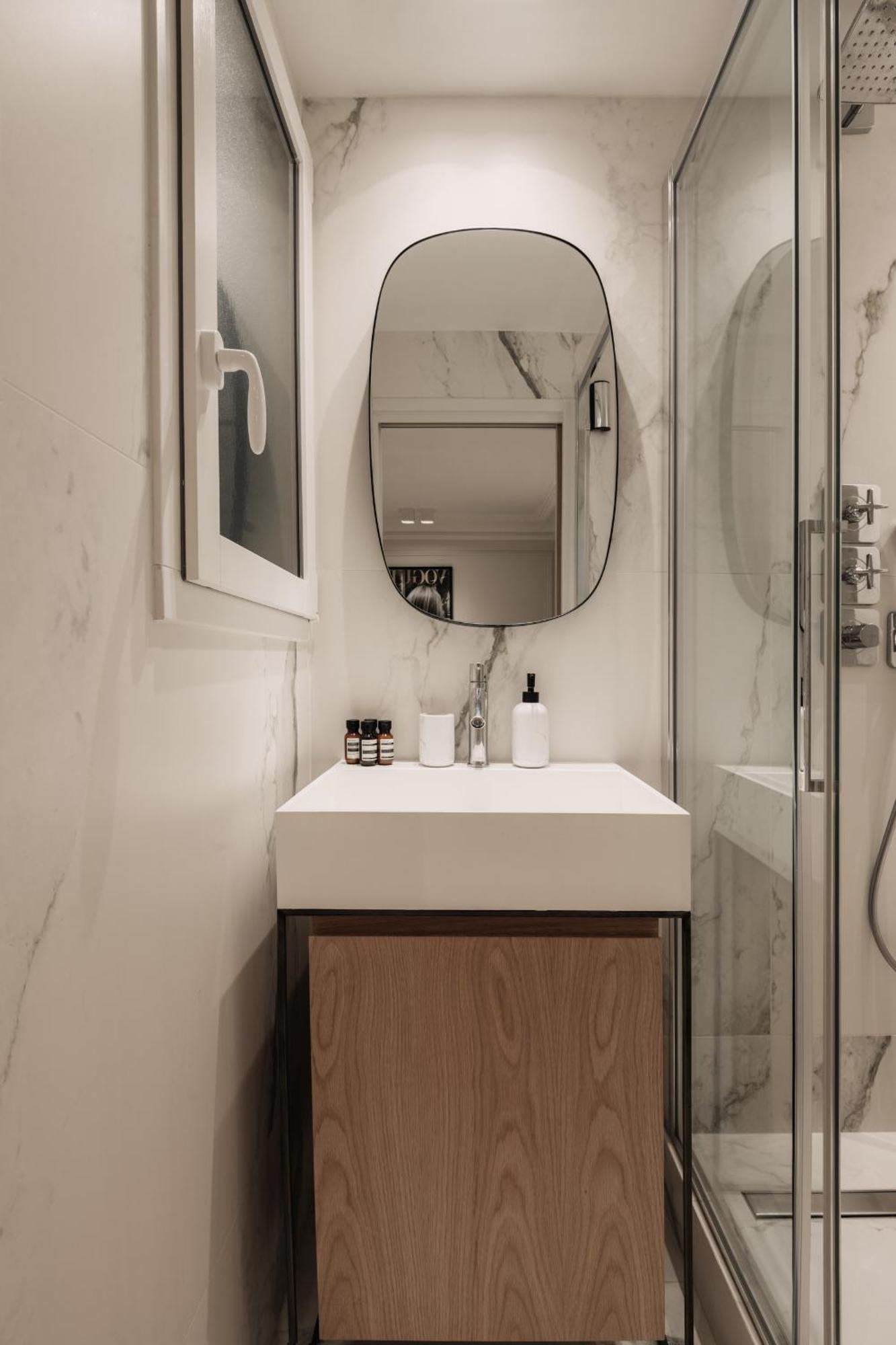 Highstay - Luxury Serviced Apartments - Louvre-Rivoli Paris Bagian luar foto